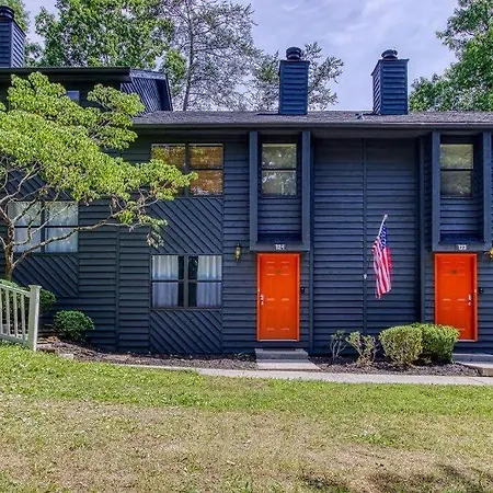 Pinecrest Townhomes-1King-2Queen Unit-Renovated Pigeon Forge Exterior photo